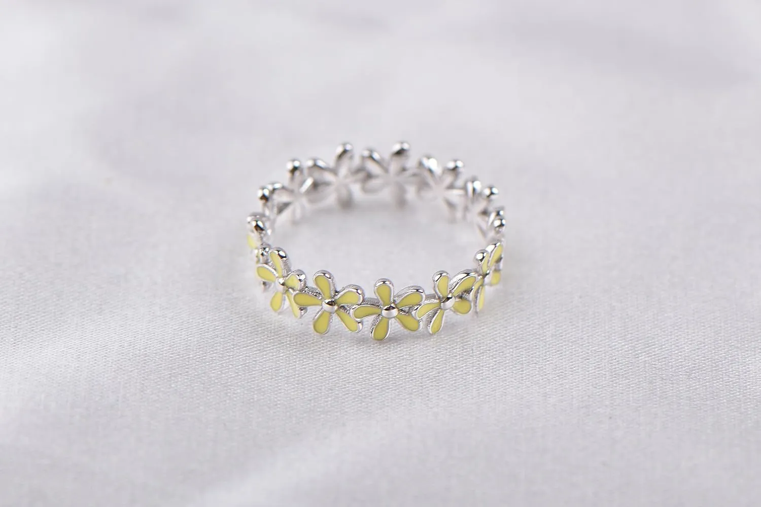 925 Sterling Silver Dainty Daisy Butterfly Paw Heart Eternity Rings Blue Flower Finger Rings for Women Stacking Promise Rings Gift Jewelry