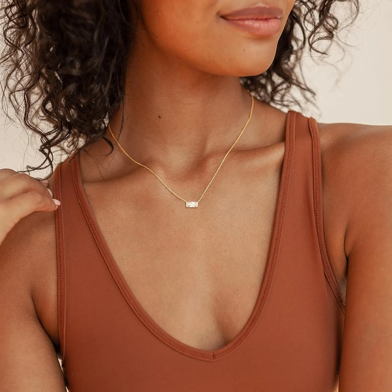 Birthstone Necklace for Women Dainty Trendy 14K Gold Plated Emerald Couple Necklaces Simple Green Diamond Pendant Choker Blue Cute Cubic Zirconia Jewelry for Women Mothers Birthday Gifts
