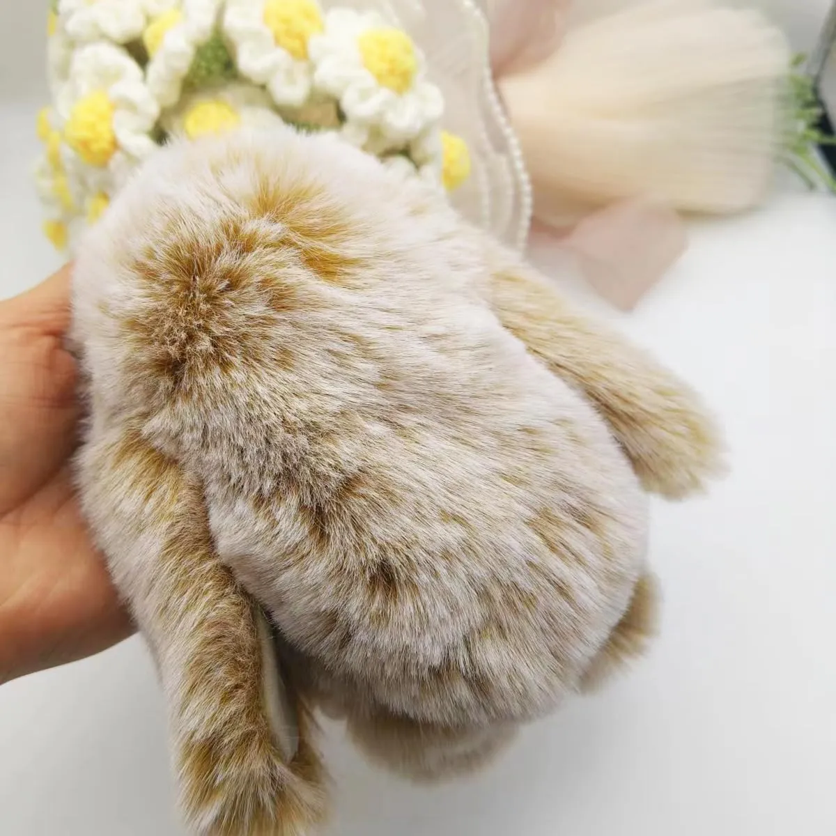 Bunny Keychain Soft Fluffy Rabbit Keychain 7in Handmade Cute Colorful Rabbit Fur Pom Pom Key Rings for Women