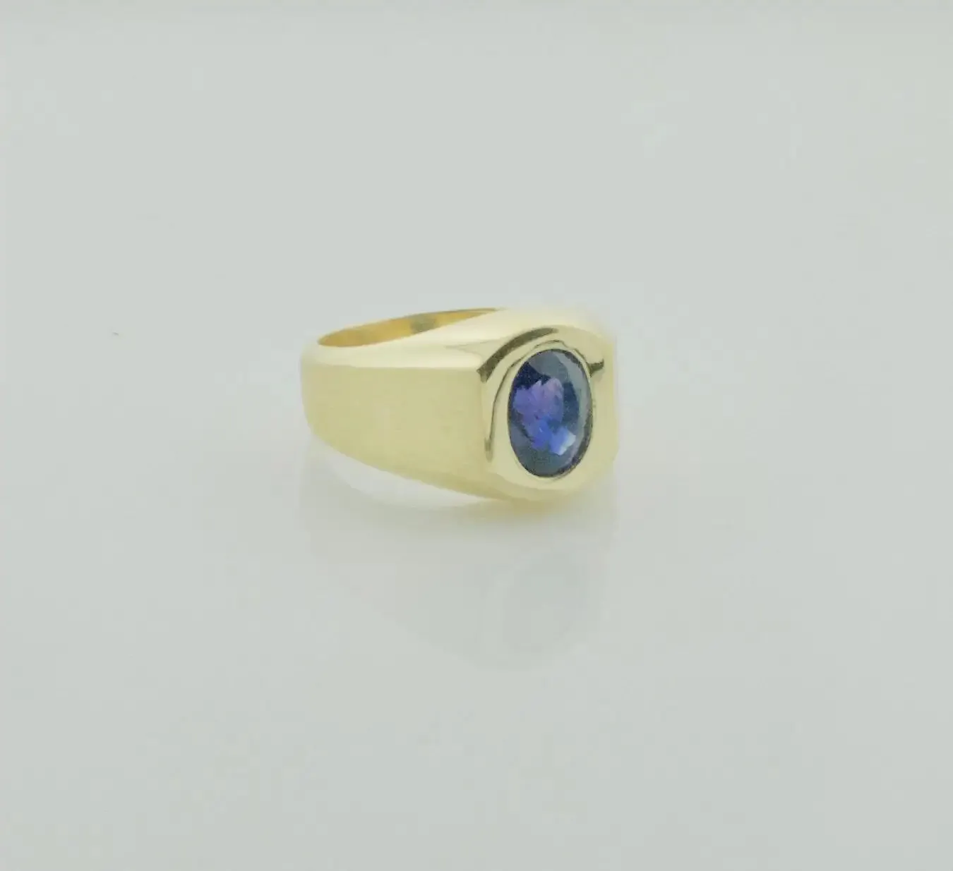 Classic Sapphire Pinky Ring