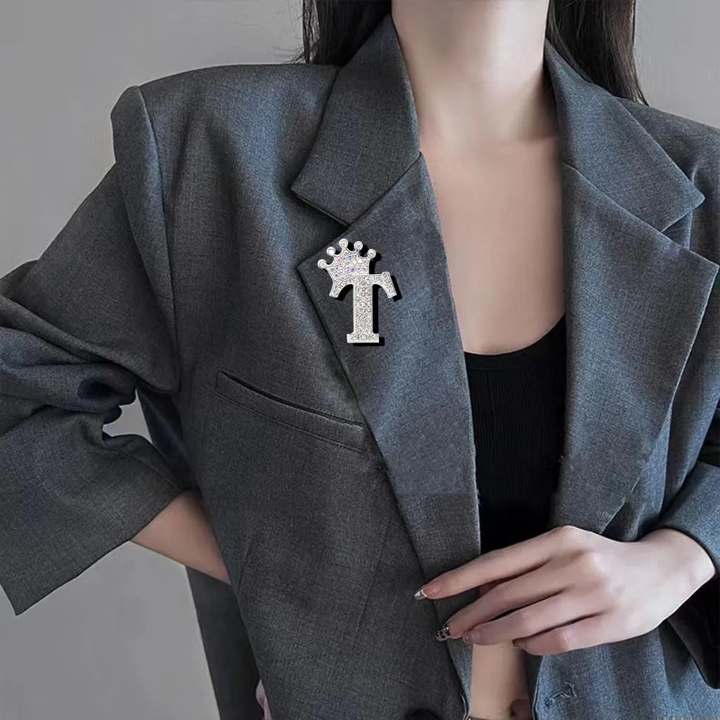 Crown Initial Brooch Pins A-Z 26 Letters Brooches for Women Crystal Alphabet Letter Lapel Pin Rhinestone Badges for Hat Bag Pants 2pcs Gold Silver Plated Initial Breastpin Gift for Valentine's Day Mother's Day