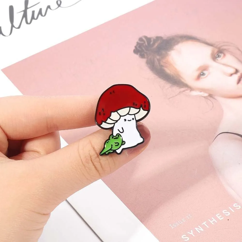Cute Mushroom Enamel Brooches for Girls Women,Lovely Cartoon Enamel Pin Lapel Pin Collar Brooch for Women Clothing Bags Hats Decorations