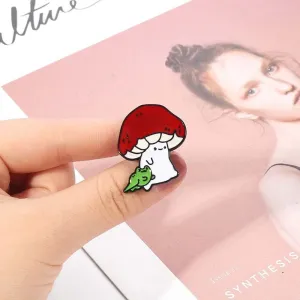 Cute Mushroom Enamel Brooches for Girls Women,Lovely Cartoon Enamel Pin Lapel Pin Collar Brooch for Women Clothing Bags Hats Decorations