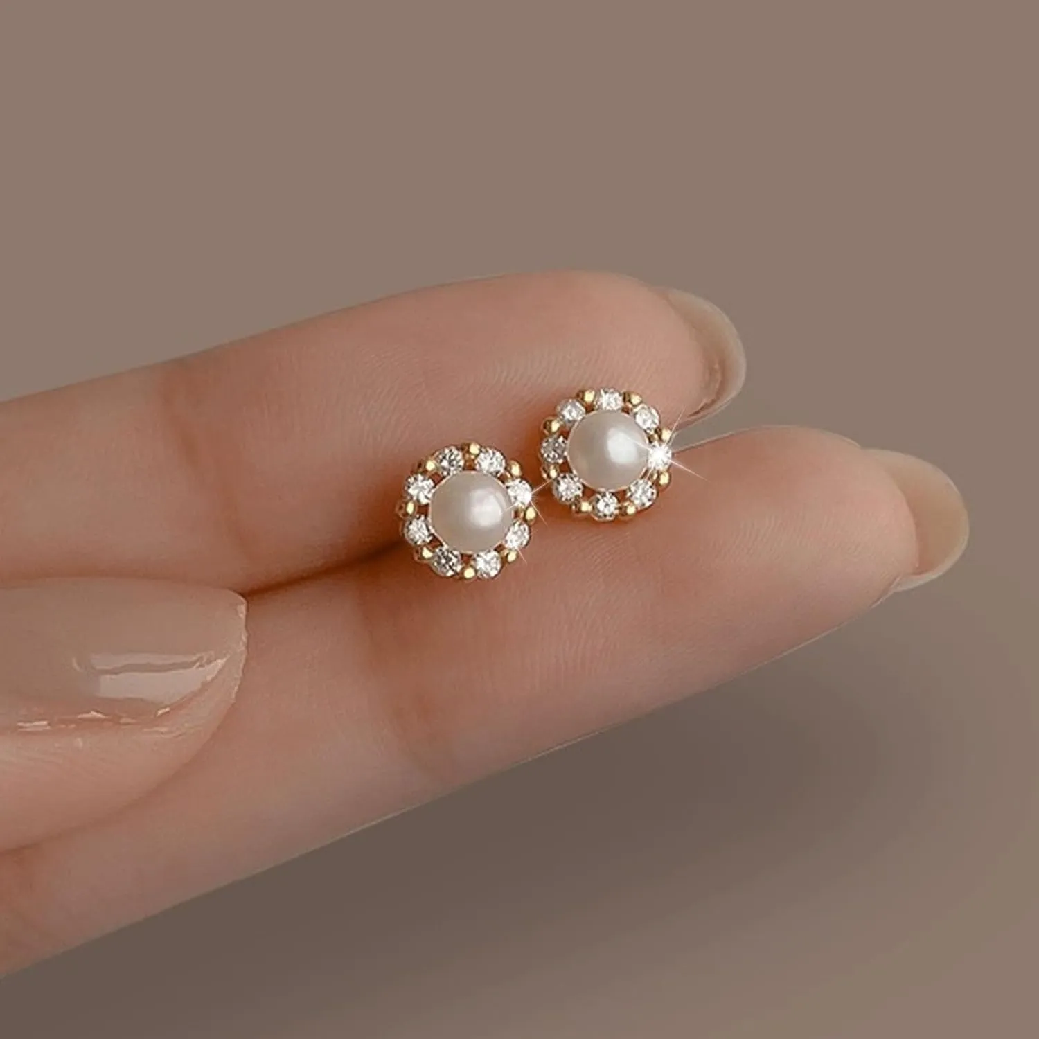 CZ Pearl Halo Earrings Studs for Women S925 Sterling Silver Pearl Stud Earring with Cubic Zirconia Diamond 14K Gold Plated Fancy Pearl Earring Hypoallergenic Birthday Jewelry To Mom Daughter