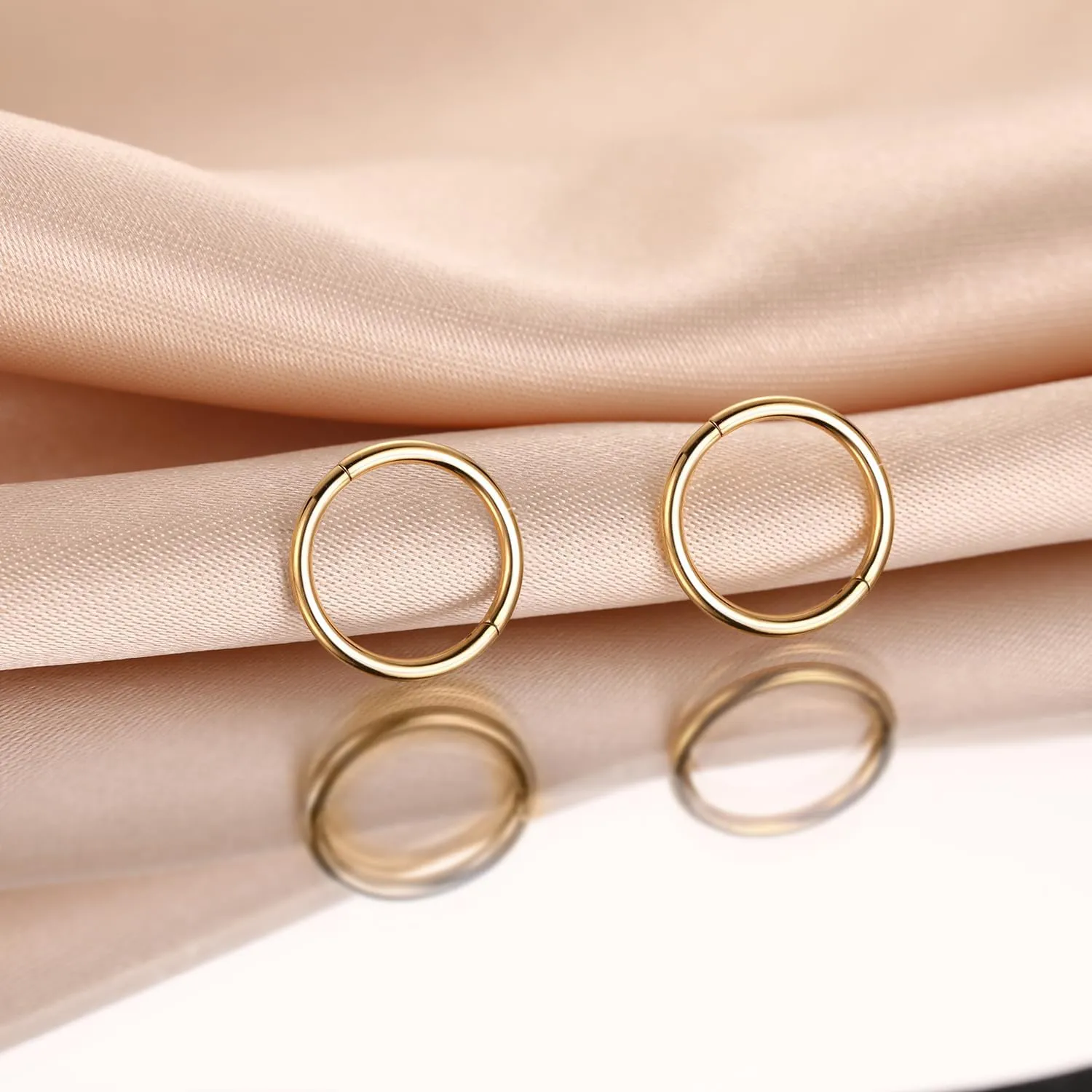 FUNLMO 2pcs Titanium Half Closure New Secure Hook Hinge Segment Ring for Nose Septum Conch Daith Helix Tragus Rook Cartilage Piercing 18G 16G 6mm to12mm