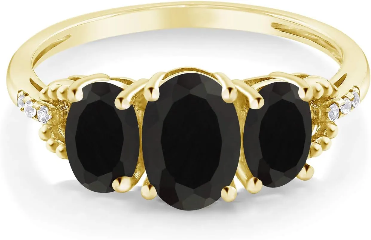 Gem Stone King 1.52 Cttw 10K Yellow Gold Oval Black Onyx and Diamond Accent 3-Stone Engagement Ring | 3 Stone Wedding Anniversary Promise Ring For Women | Size 5,6,7,8,9