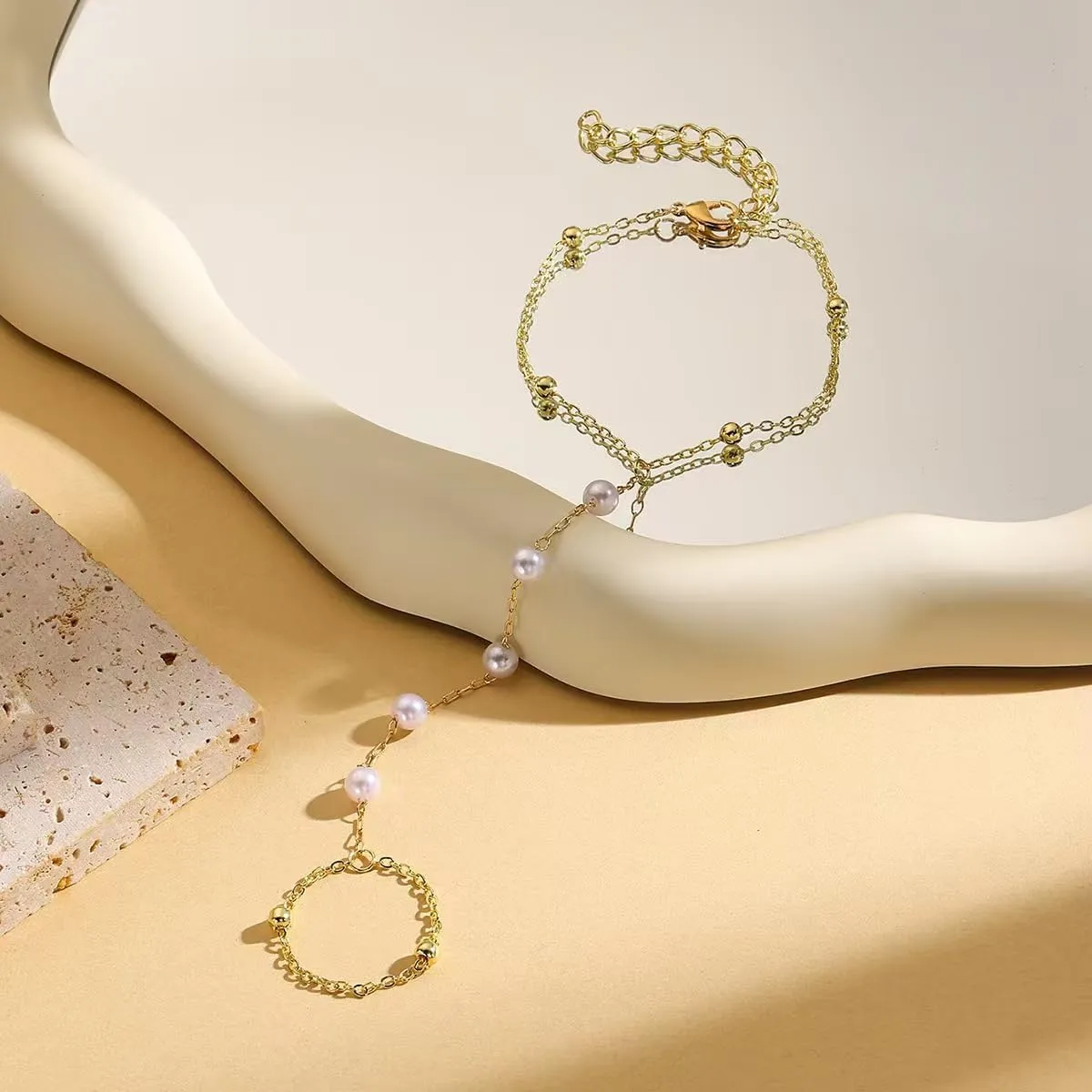 Gold Hand Chain Bracelets for Women 14k Gold Ring Bracelet Hand Chain Pearl Butterfly Finger Ring Bracelet Fashion Jewelry for Mother'S Day Gifts