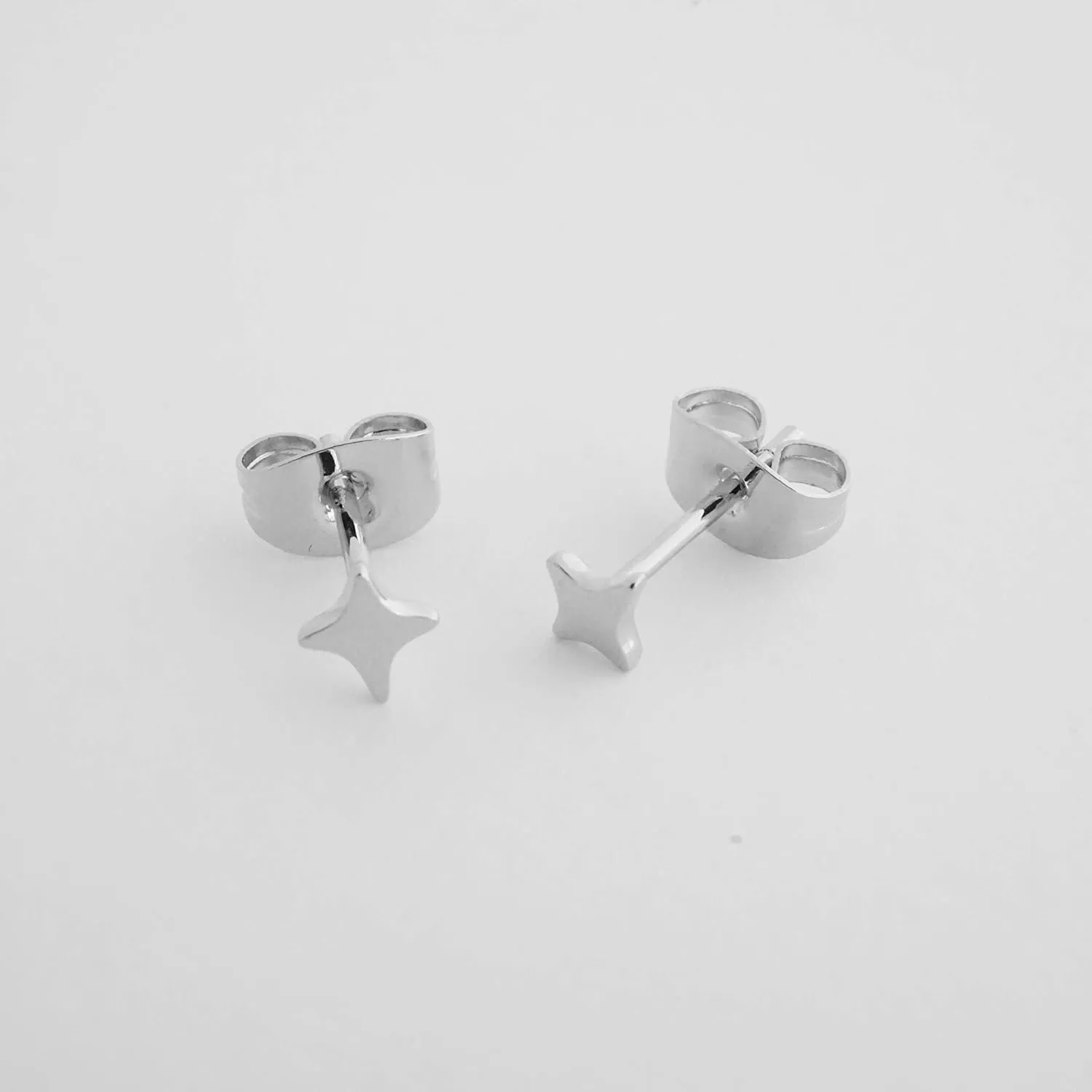 HONEYCAT Origami Starburst Stud Earrings in Gold, Rose Gold, or Silver | Minimalist, Delicate Jewelry