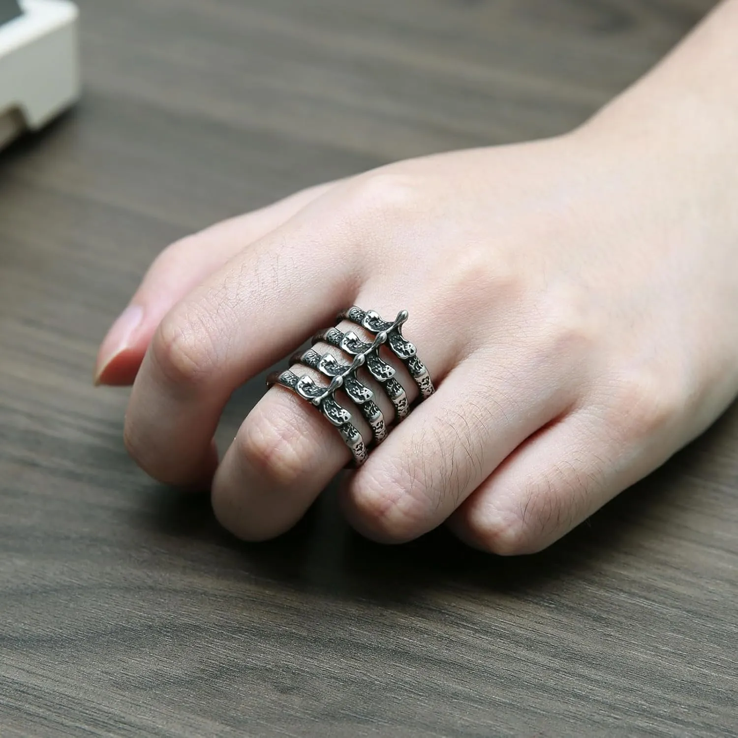 HZMAN Gothic Punk Spine Skeleton Ring Bone Stainless Steel Rings for Men Women Biker Jewelry Gift
