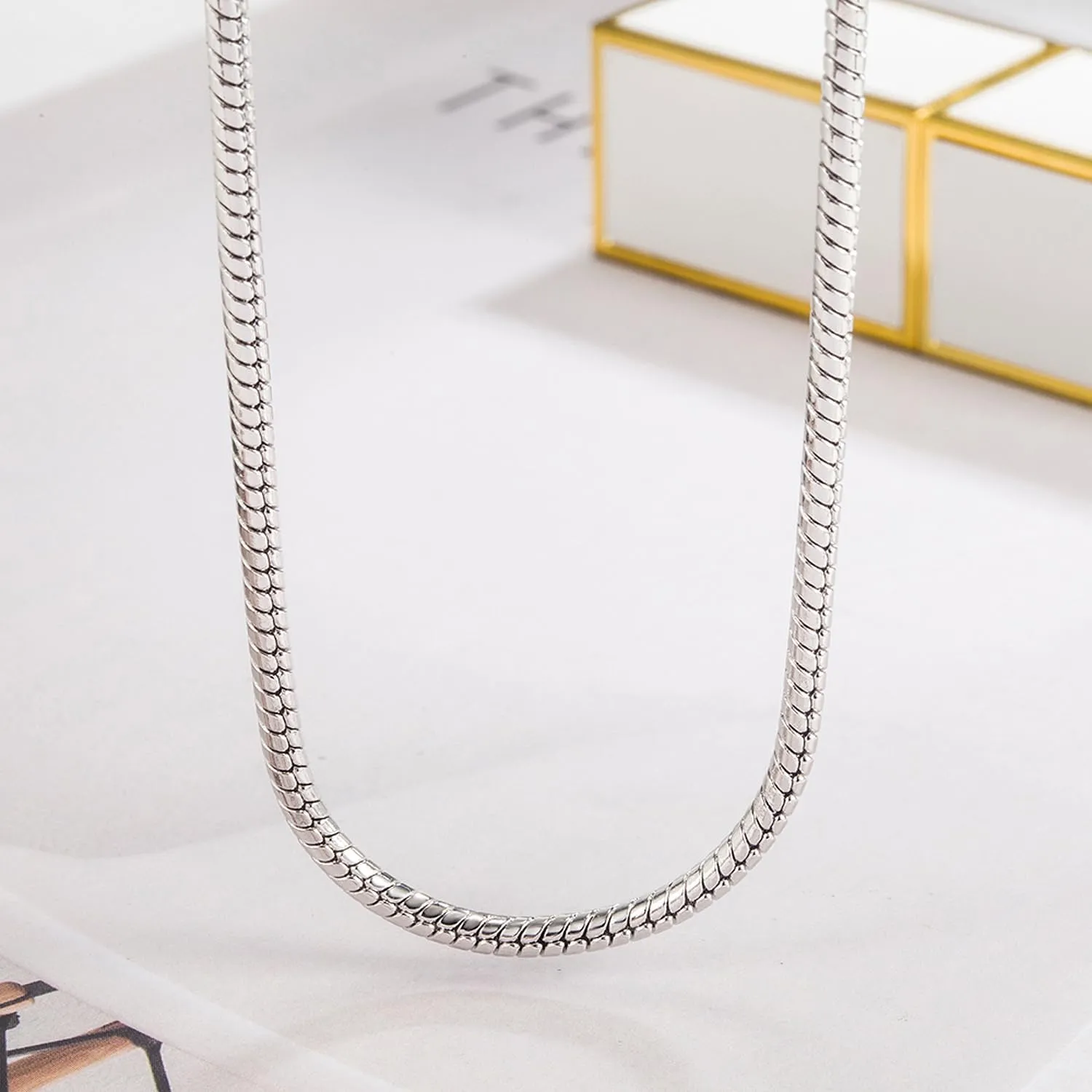 Italian fashion S925 sterling silver round snake bone chain men's necklace Lobster claw buckle couple necklace men and women thick 3MM&5MM high-end jewelry