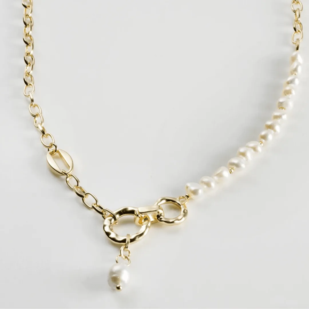 Layla Necklace