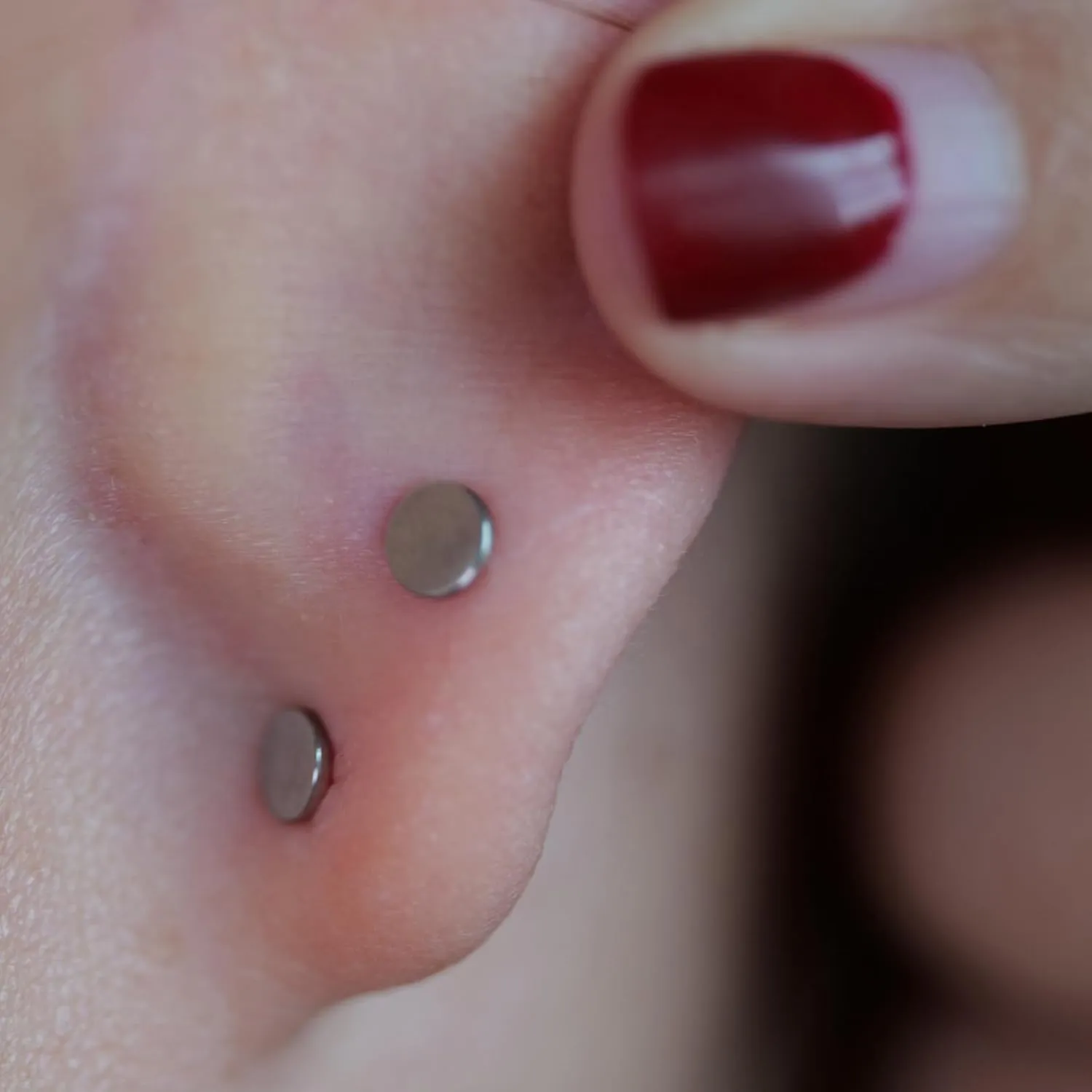 limerencia F136 Titanium Hypoallergenic Piercing Jewelry 18G 6mm 8mm 10mm Flat Back Internally Threaded Implant Grade Climber Stud Crawler Earrings For Cartilage,Tragus,Helix,Conch,Nose,Lip(1pc)