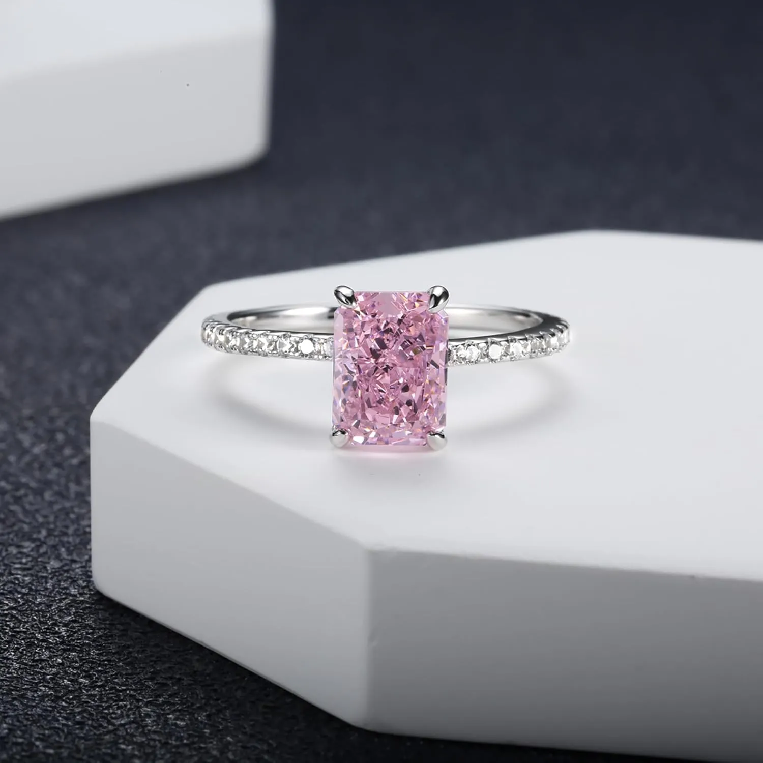 LOVECOM 2CT 925 Sterling Silver Engagement Rings for Women Radiant Cut Solitaire Cubic Zirconia Wedding Band CZ Promise Rings for Her Simulated Diamond Ring Jewelry Christmas Gifts for Mom