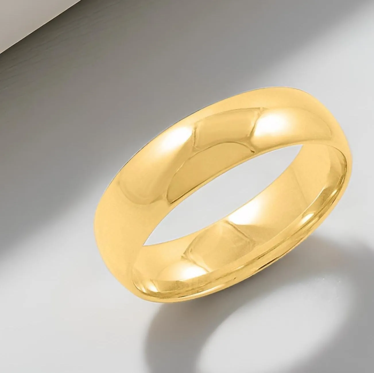 Men's 14K Yellow or 14K White Gold 6mm Comfort Fit Solid Plain Classic Wedding Band (Available Ring Sizes 7-14)