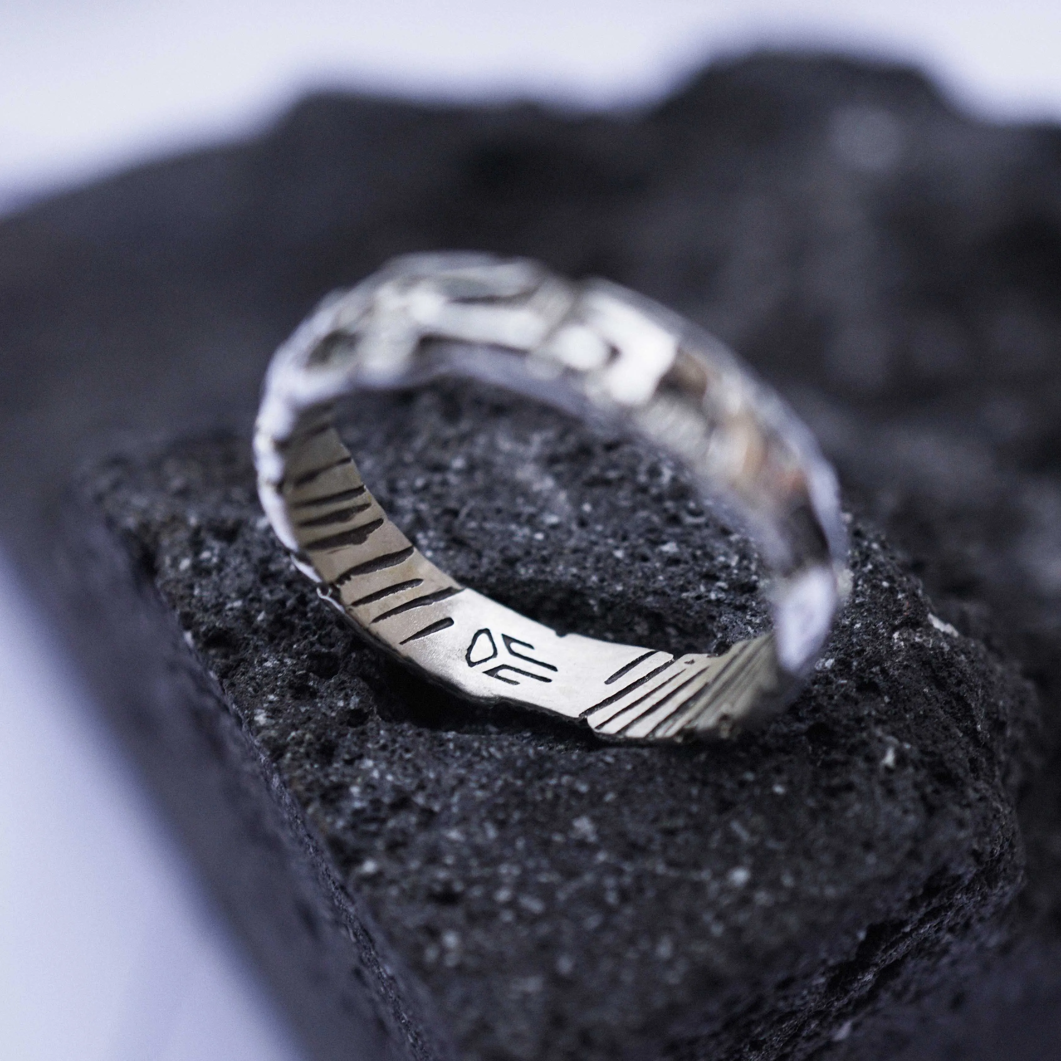 Mens Opal ring UNIT