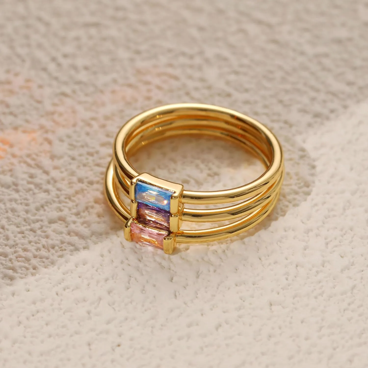 RLMOON Gold Birthstone Rings for Women Non Tarnish Gold Stackable Ring Dainty 14K Gold Plated Baguette CZ Emerald Green Gemstone Ring Personalized Jewelry Gift for Birthday Size 4-10