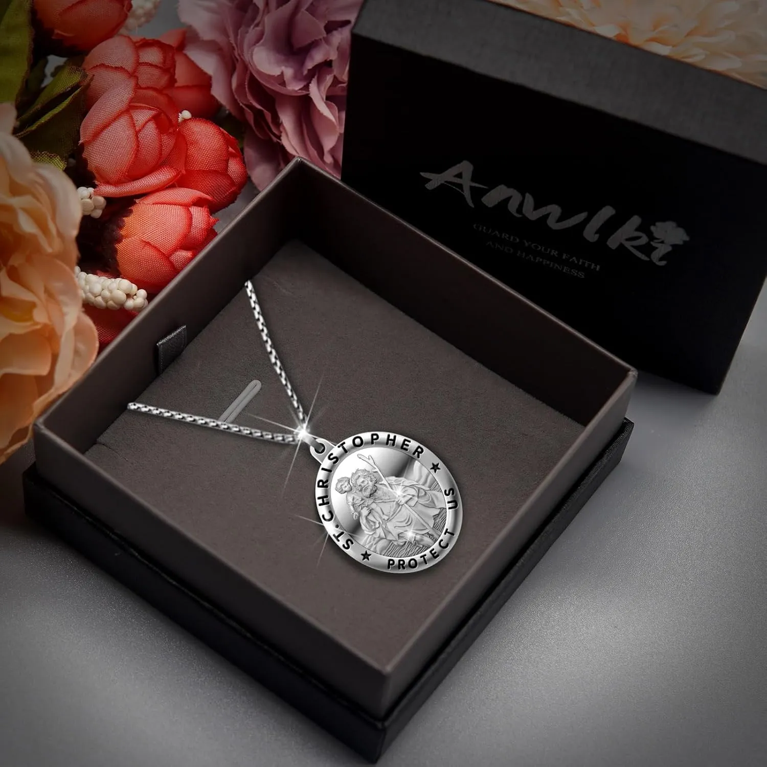 Saint Christopher Necklace St Christopher Medal Bless Safety Religion Pendant Gift for Men, Women, Family, Parent, Friend