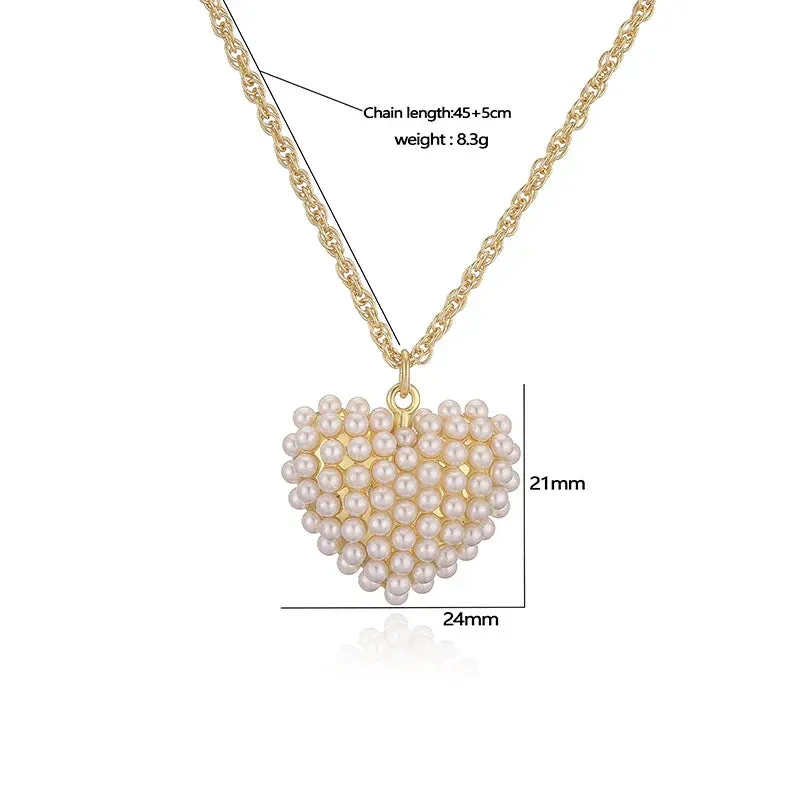 Sue - Pearl Necklaces