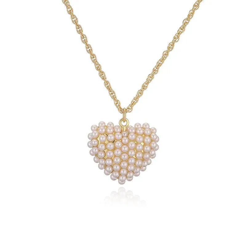 Sue - Pearl Necklaces