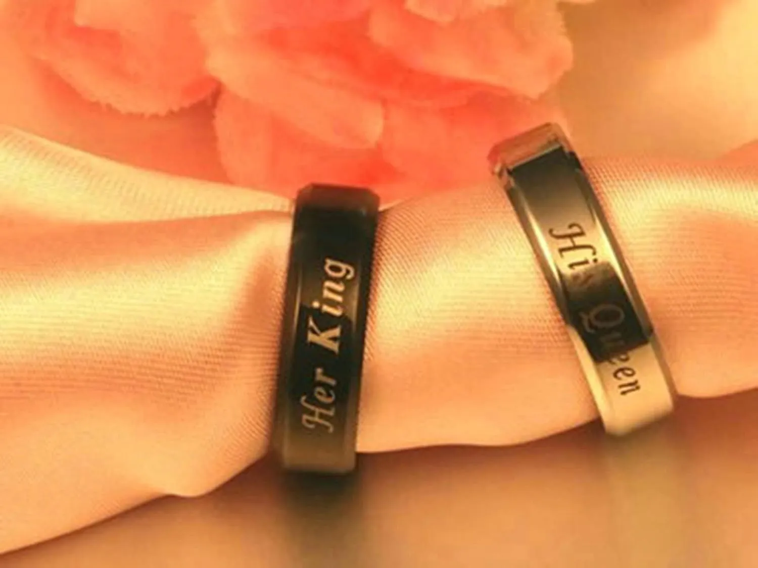 Wedding Rings for Couples Set, Plain Band Ring Engraved with Her King His Queen Stainless Steel Couple Rings Customizable Silver Black